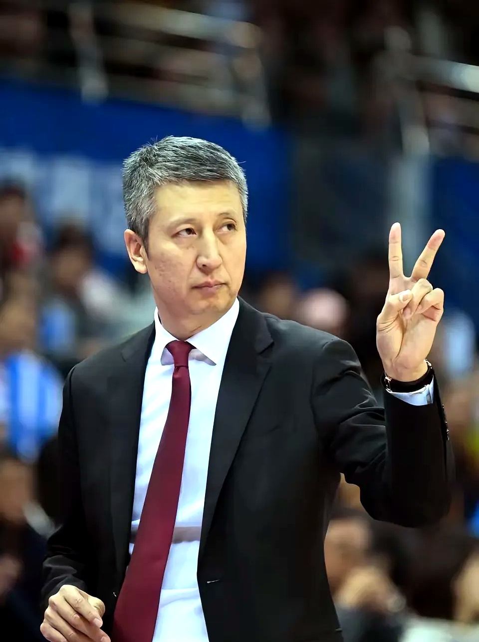 深圳男篮训练开放日；窗口期豪取连胜引欢呼；法甲在即；球队文化再被提及的简单介绍-友博官网